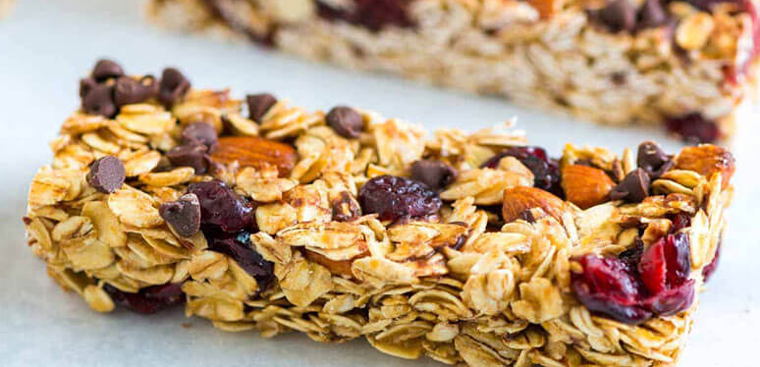 Cách làm bánh Granola táo giòn thơm bổ dưỡng