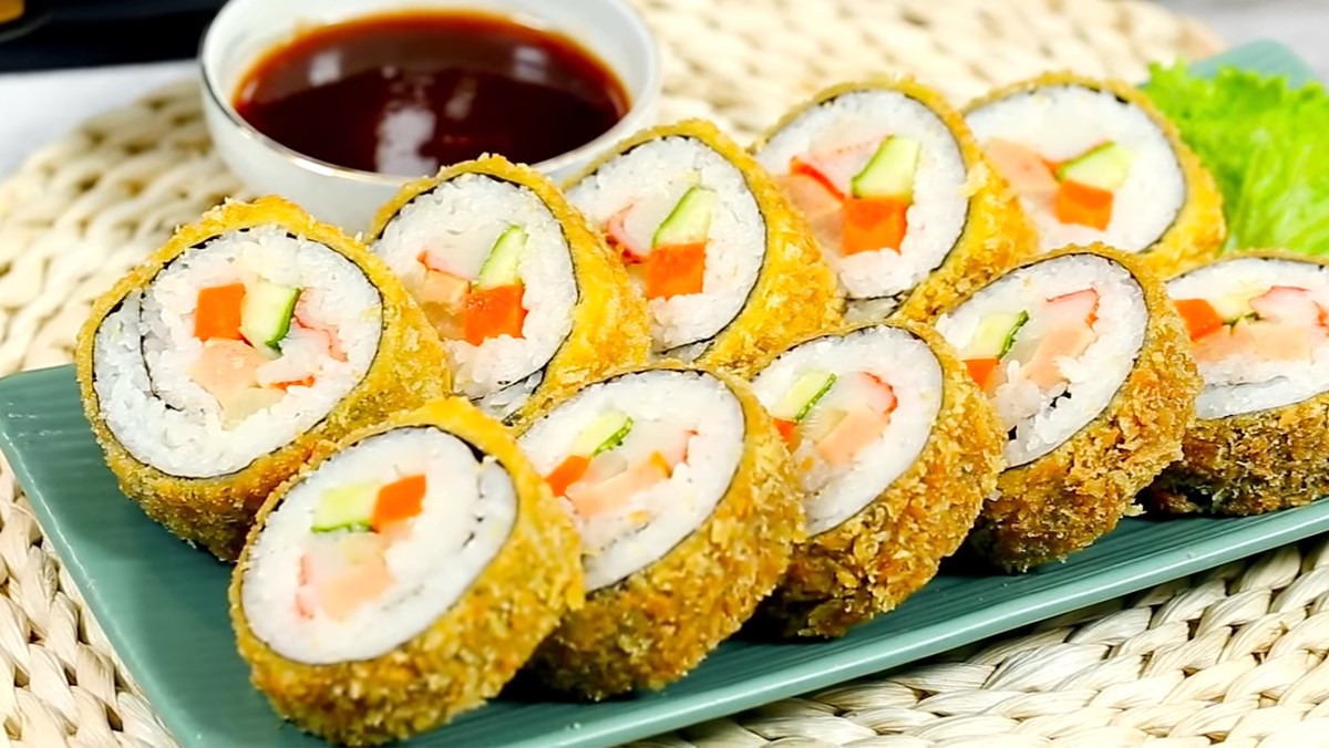 Cách làm kimbap chiên xù giòn rụm