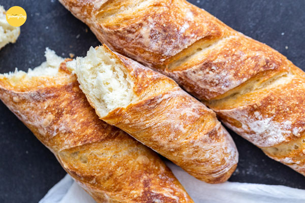 Cách làm bánh mì Baguette cho bữa sáng