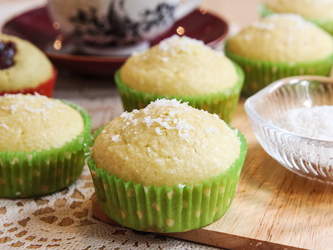 Cách làm muffin dừa vụn thanh mát