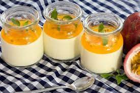 Cách làm panna cotta mật ong chanh leo hấp dẫn