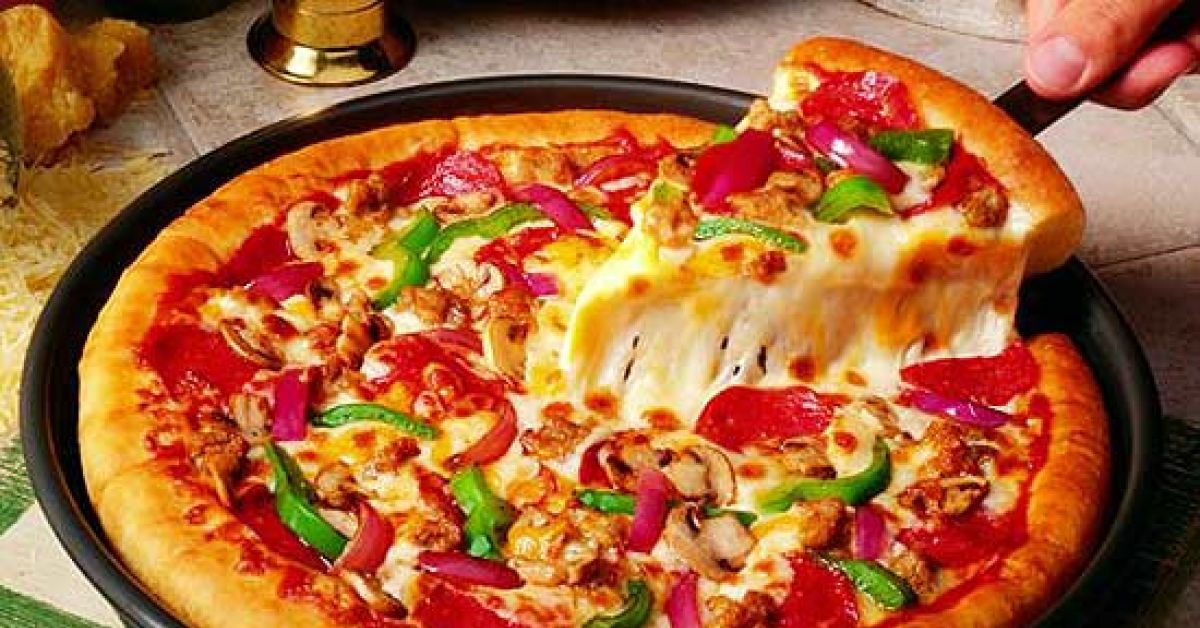 Cách làm pizza chảo nhúng ngon mắt, lạ miệng