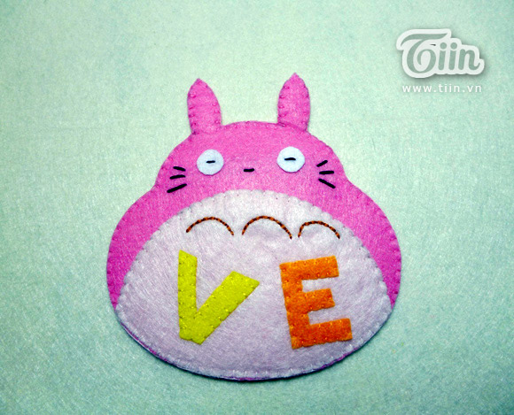 C&#225;ch l&#224;m đế l&#243;t ly thần Totoro cho c&#225;c đ&#244;i t&#236;nh nh&#226;n