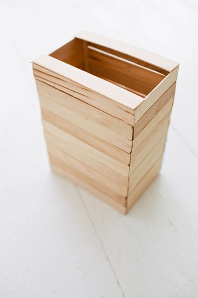 C&#225;ch l&#224;m b&#236;nh hoa gỗ từ que kem cực đơn giản