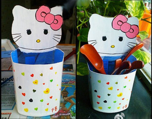 T&#225;i chế vỏ chai nhựa để học c&#225;ch l&#224;m hộp b&#250;t Hello Kitty đ&#225;ng y&#234;u
