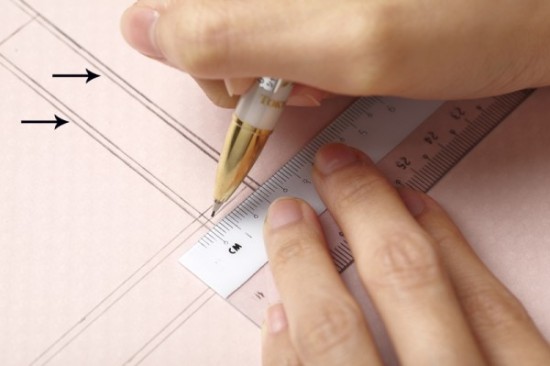 Học l&#224;m hộp qu&#224; bằng giấy đơn giản cho bạn kh&#244;ng kh&#233;o tay