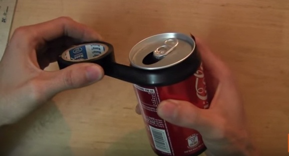 Đừng bỏ lon Coca đi, h&#227;y học c&#225;ch l&#224;m lồng đ&#232;n Trung thu cho b&#233;