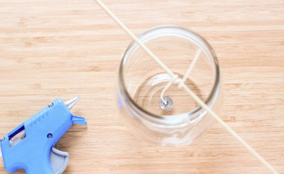 Nến thơm tự chế vừa thắp s&#225;ng vừa trang tr&#237; nh&#224; đẹp