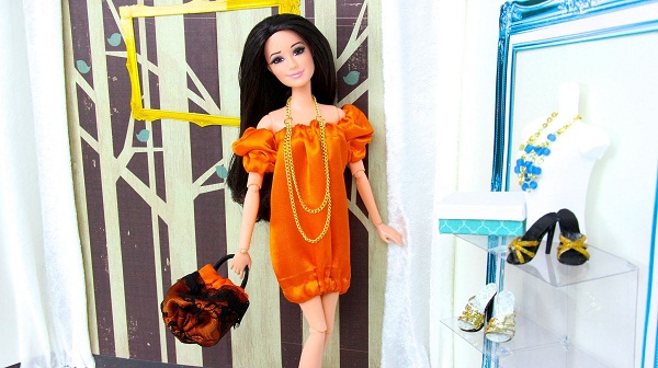 C&#225;ch may v&#225;y trễ vai ngọt ng&#224;o cho n&#224;ng b&#250;p b&#234; xinh xắn