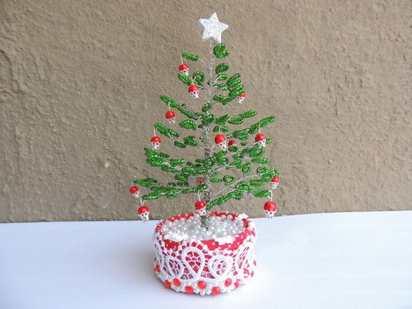 Hướng dẫn l&#224;m c&#226;y th&#244;ng Noel từ hạt cườm si&#234;u rực rỡ