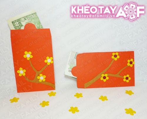 Hướng dẫn l&#224;m phong bao l&#236; x&#236; hoa mai độc đ&#225;o ng&#224;y Tết