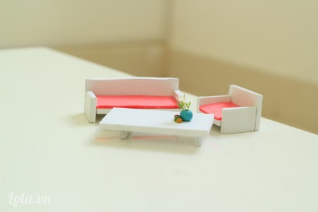 L&#224;m bộ b&#224;n ghế mini từ giấy m&#244; h&#236;nh cực y&#234;u