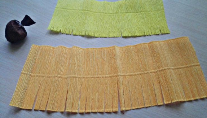 L&#224;m hoa hướng dương bằng giấy nh&#250;n khoe sắc v&#224;ng