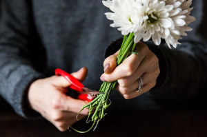 Một v&#224;i ch&#250; &#253; cơ bản khi cắm hoa bạn cần biết