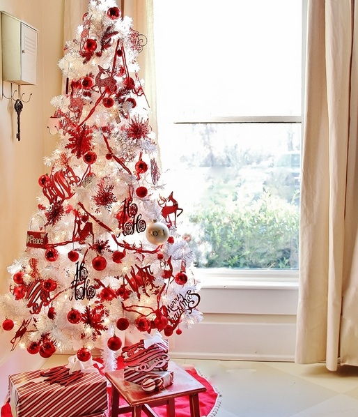 Những c&#225;ch trang tr&#237; c&#226;y th&#244;ng Noel si&#234;u lung linh