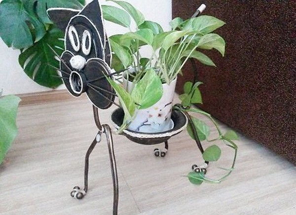 T&#225;i chế đồ cũ th&#224;nh kệ trồng c&#226;y h&#236;nh con m&#232;o độc đ&#225;o