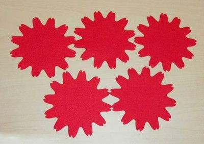 Trang tr&#237; nh&#224; th&#234;m xinh với c&#225;ch l&#224;m tranh hoa cẩm chướng