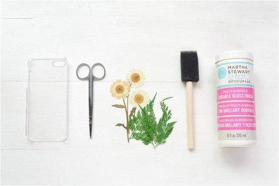 Trang tr&#237; ốp lưng điện thoại theo phong c&#225;ch độc lạ