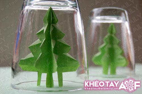 Gấp c&#226;y th&#244;ng Noel phong c&#225;ch Origami dễ l&#224;m m&#224; đẹp