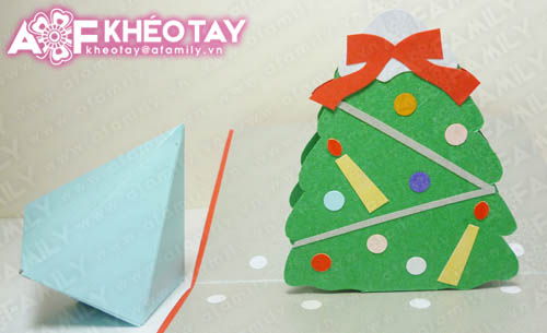 Trổ t&#224;i tự l&#224;m thiệp nổi c&#226;y th&#244;ng Noel tặng bạn b&#232;