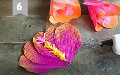 Tự tay l&#224;m ngay hoa d&#226;m bụt &#39;fake&#39; đẹp hơn hoa thật