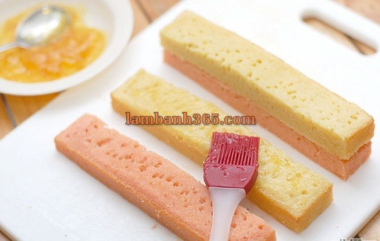 Cách làm bánh Battenburg kiểu Anh