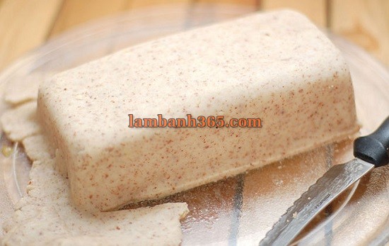 Cách làm bánh Battenburg kiểu Anh