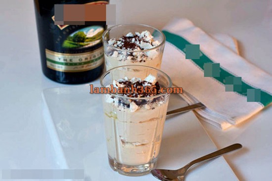 Cách làm bánh Mousse Bailey thanh mát