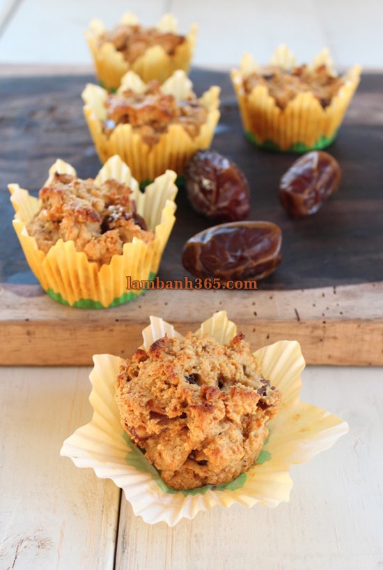 Cách làm bánh muffin cà rốt mix chà là siêu hot