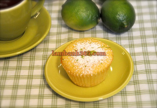 Cách làm cupcake chanh dừa thơm chua xốp mềm