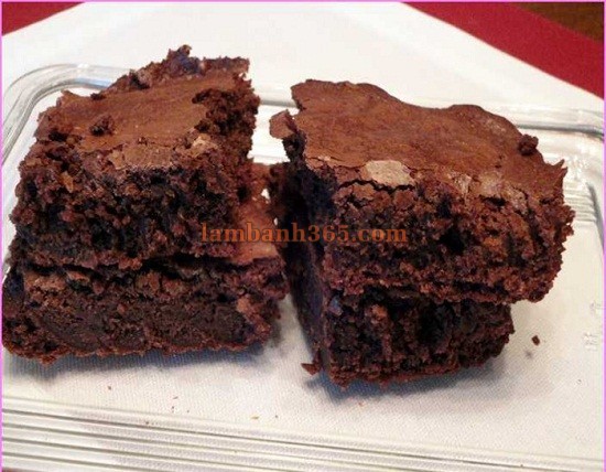 Cách làm bánh brownie chocolate đắng