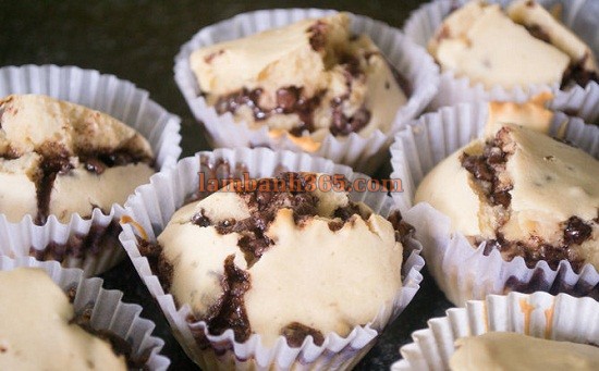 Cách làm bánh muffin chocolate chips