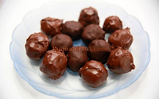 Cách làm oreo chocolate truffle tuyệt ngon