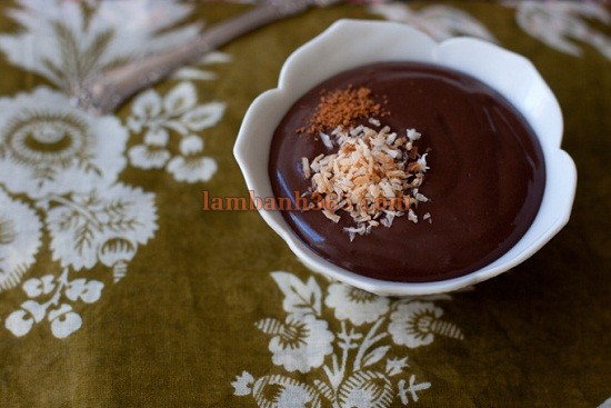 Cách làm pudding kem dừa chocolate tuyệt ngon