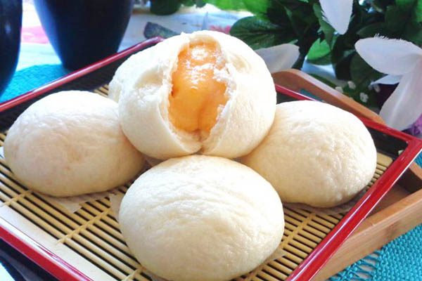 bánh bao nhân ngọt