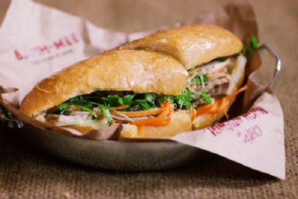 bánh mì chả cá Nha Trang