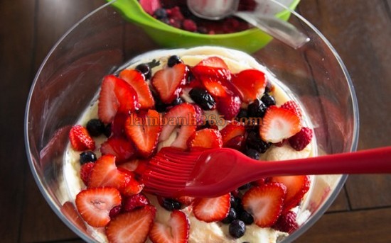 Bánh Trifle và công thức “thiên thần”