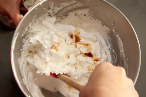 Cách làm bánh Pavlova chanh berries