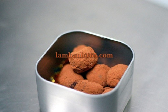 Cách làm Truffle hạt phỉ ngọt ngào