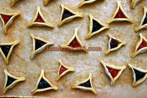 Cách làm bánh Hamantaschen mứt tuyệt ngon