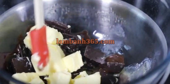 Cách làm bánh chocolate mousse thơm ngậy