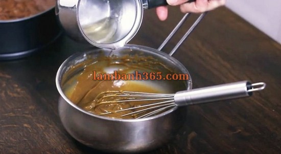 Cách làm bánh chocolate mousse thơm ngậy