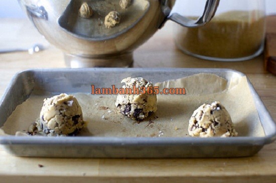 Cách làm bánh cookie chocolate muối