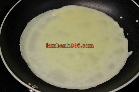 Cách làm bánh Crepe nhân thịt