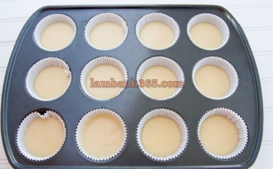 Cách làm bánh cupcake bằng nồi cơm điện