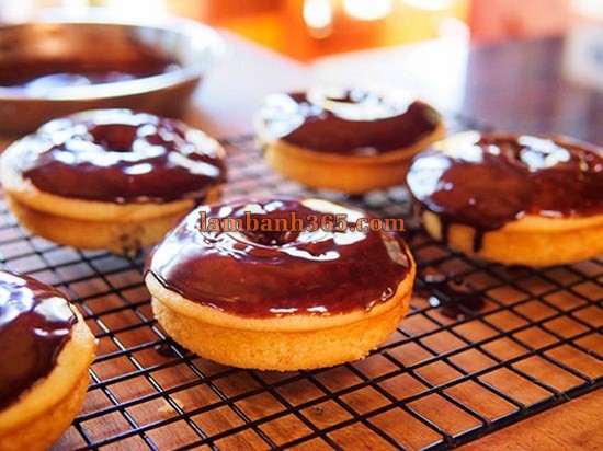 Cách làm bánh donut chuối đơn giản mà tuyệt ngon