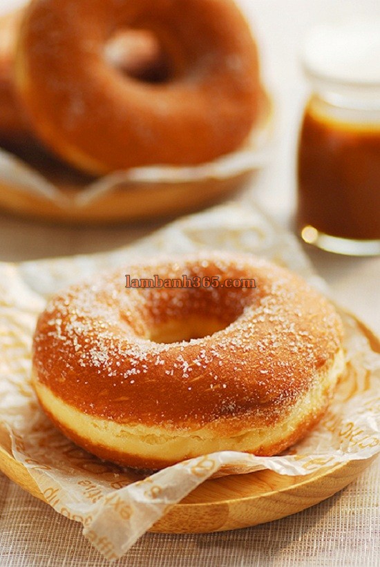 Cách làm bánh donut cực dễ không cần lò nướng