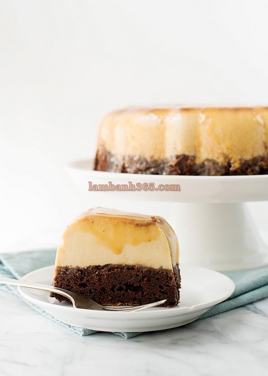 Cách làm bánh flan bông lan chocolate lạ miệng