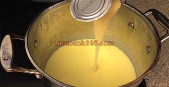 Cách làm bánh flan thanh long đỏ đáng yêu