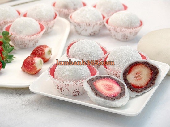 Cách làm bánh Ichigo Daifuku Nhật Bản